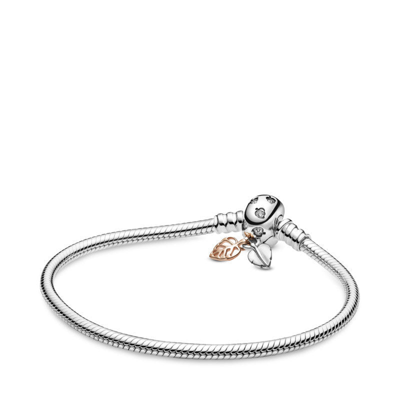 Pulsera Pandora Moments con cierre hojas